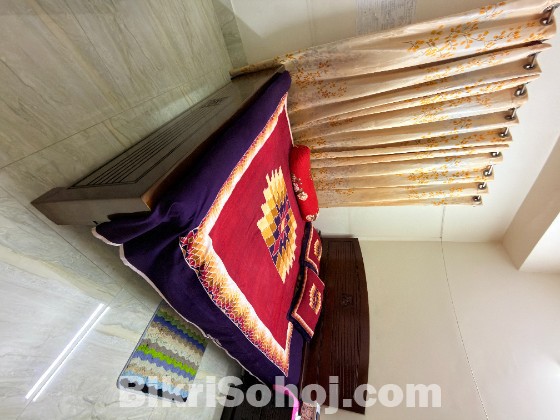 6 ft × 7 ft Premium Malaysian Wooden Bed for Sale